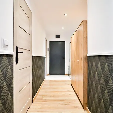 Milo I Wygodnie W Centrum